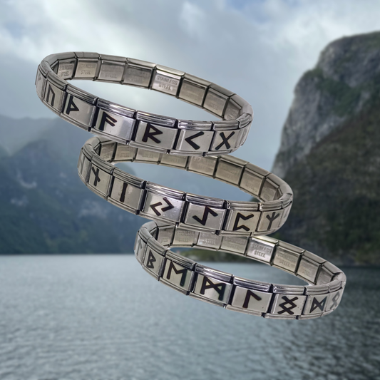 Pulsera Vikinga de Acero Inoxidable con Runas Nórdicas Plateada