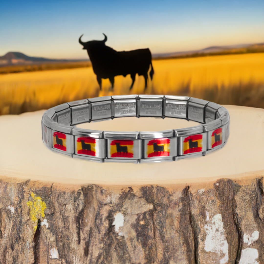Pulsera con la Bandera de España con Toro – Acero Inoxidable, Regalo Icónico de Identidad Española