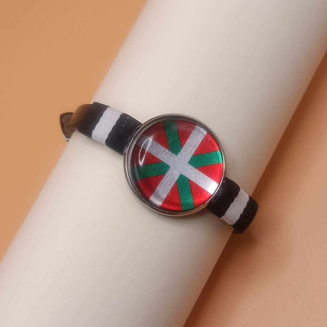 Pulsera con Bandera de País Vasco - Medallón en Correa Ajustable, Regalo Original con Orgullo de Comunidad Autónoma
