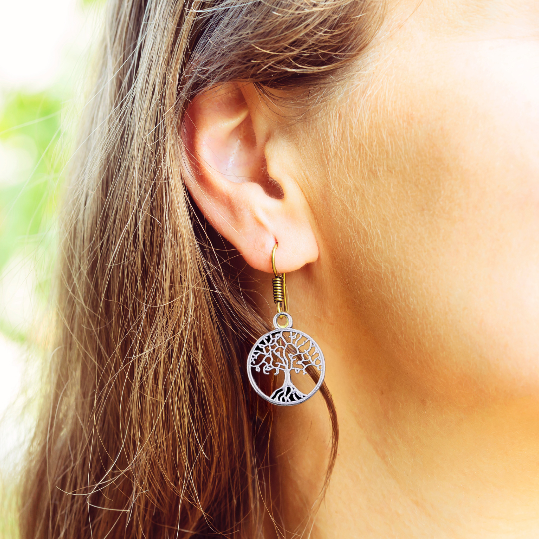 Pendientes de Árbol de la Vida en Acero Inoxidable – Diseño Elegante y Significativo