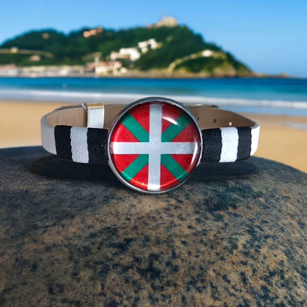 Pulsera con Bandera de País Vasco - Medallón en Correa Ajustable, Regalo Original con Orgullo de Comunidad Autónoma