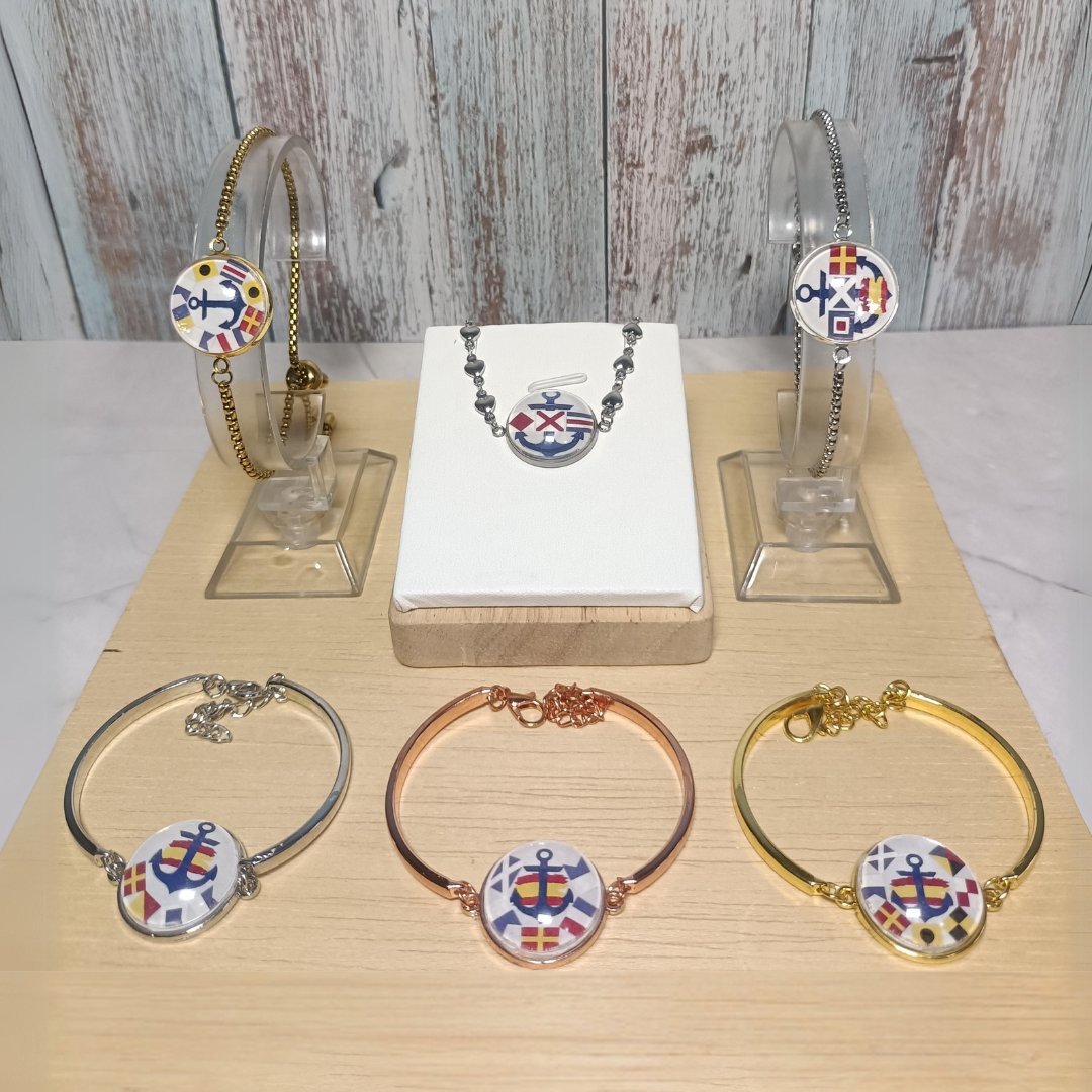 Pulseras de dijes personalizadas