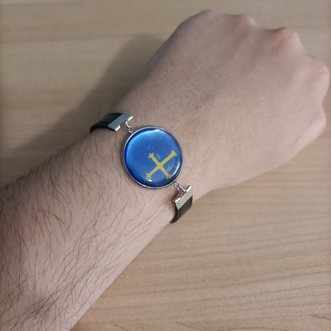 Pulsera con Bandera de Asturias - Medallón en Correa Ajustable, Regalo Original con Orgullo de Comunidad Autónoma