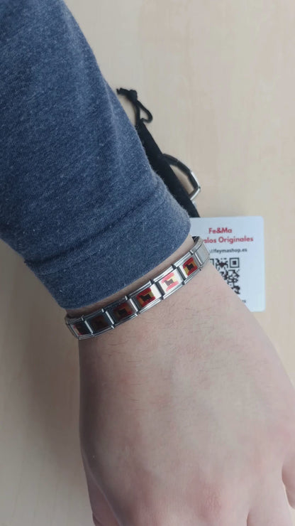 Pulsera con la Bandera de España con Toro – Acero Inoxidable, Regalo Icónico de Identidad Española